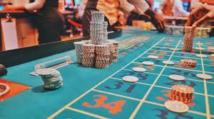 jdbkk slot APP ဖြင့် VIP ဆုများ စစ်ဆေးနေသောမြင်ကွင်း